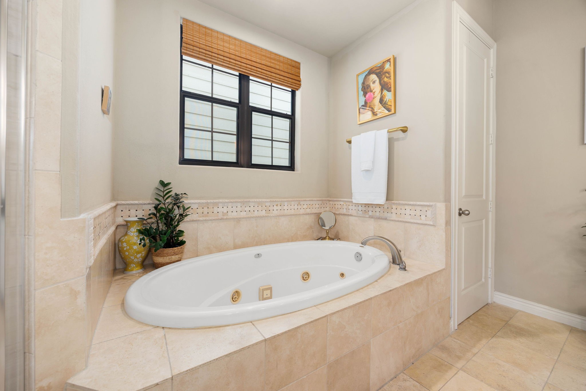 1725 Edwards Street Property Photo 19