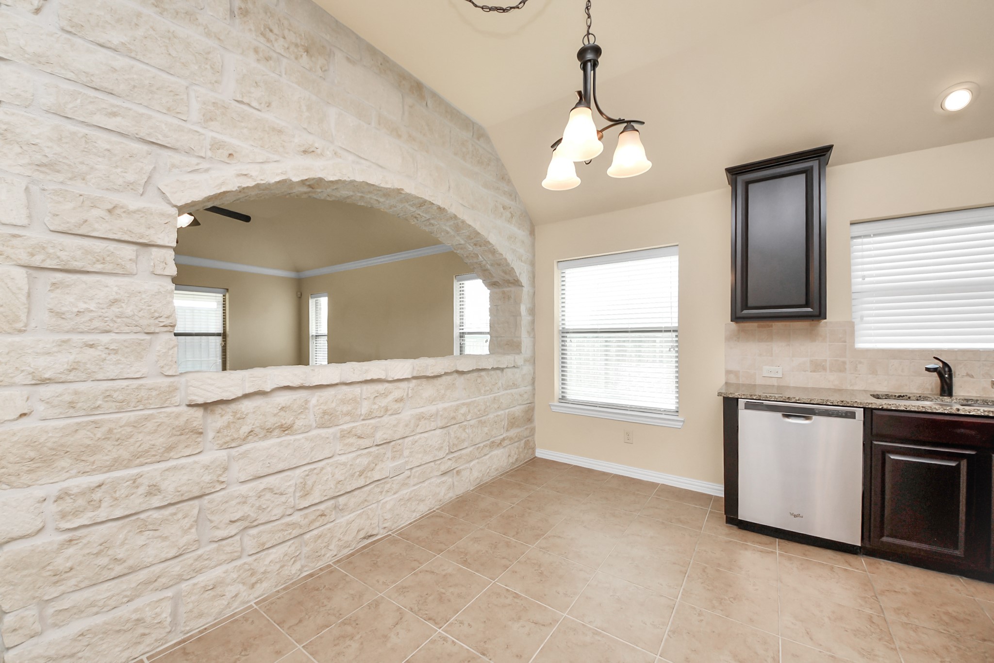 2527 Horned Owl Drive Property Photo 10