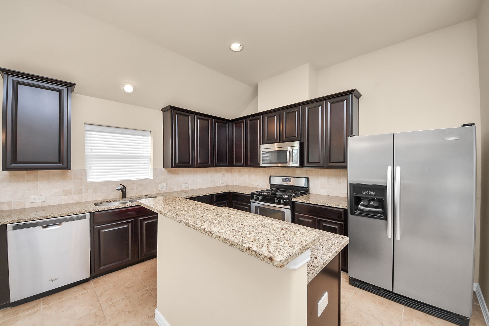 2527 Horned Owl Drive Property Photo 16