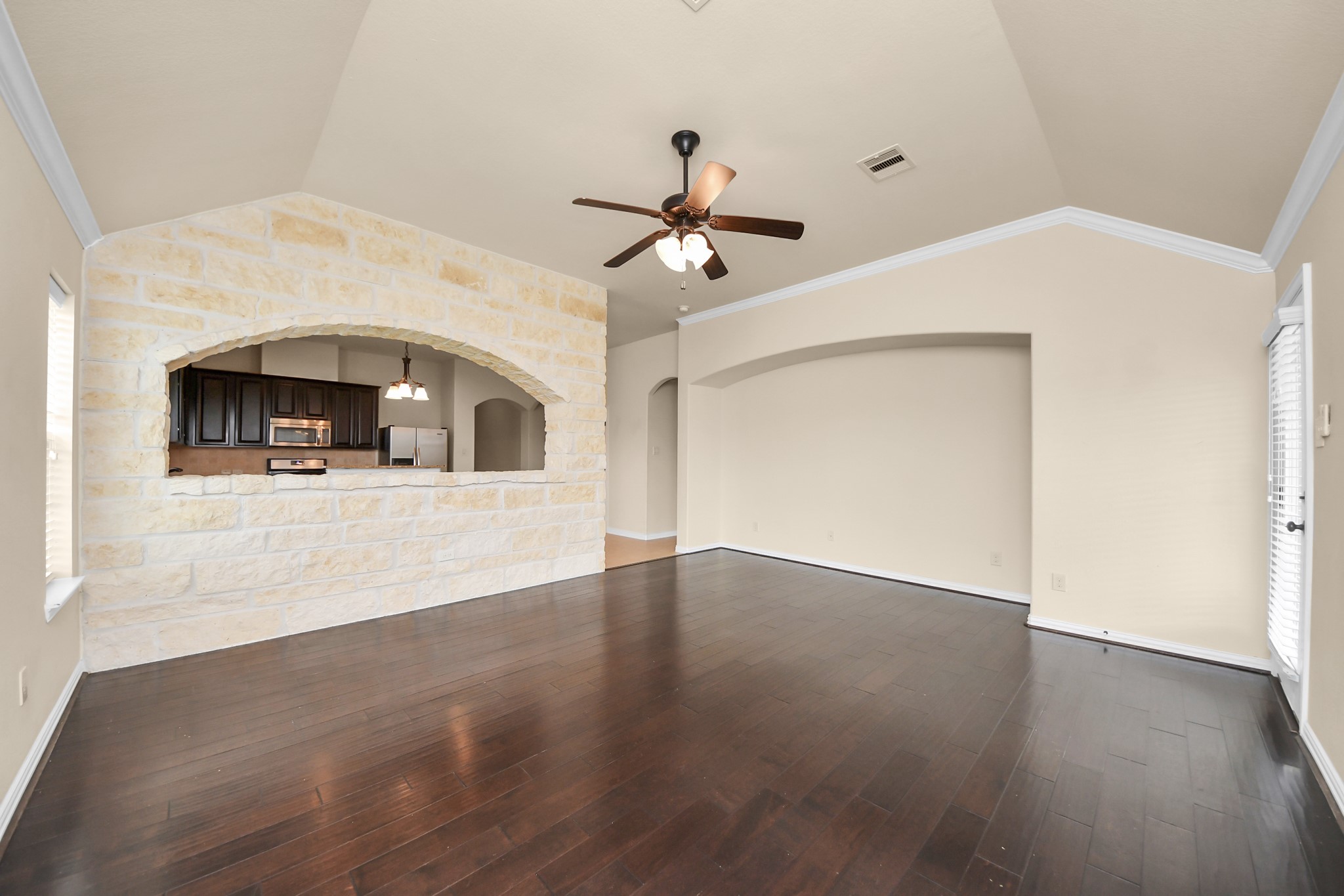 2527 Horned Owl Drive Property Photo 21