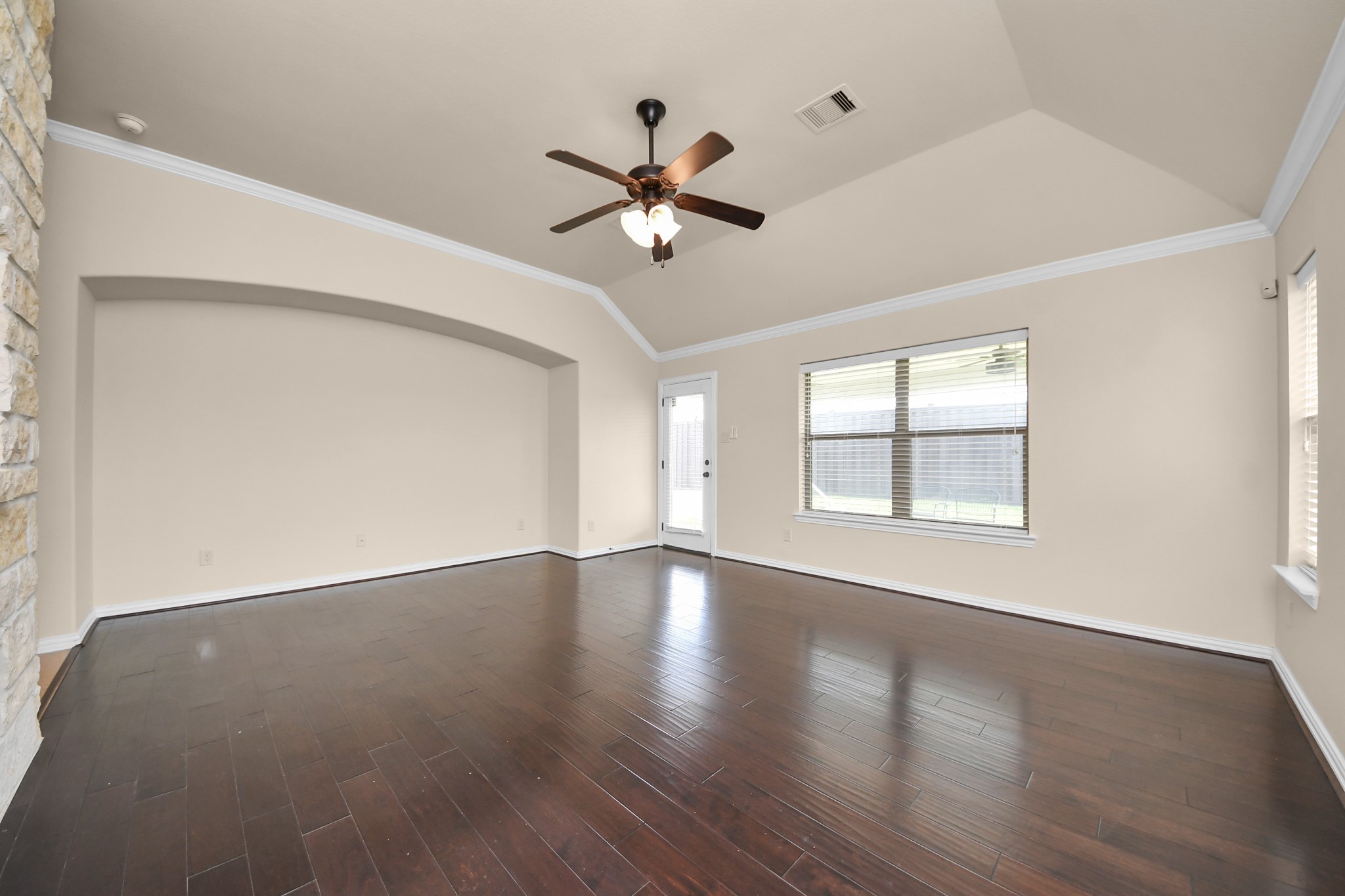 2527 Horned Owl Drive Property Photo 22