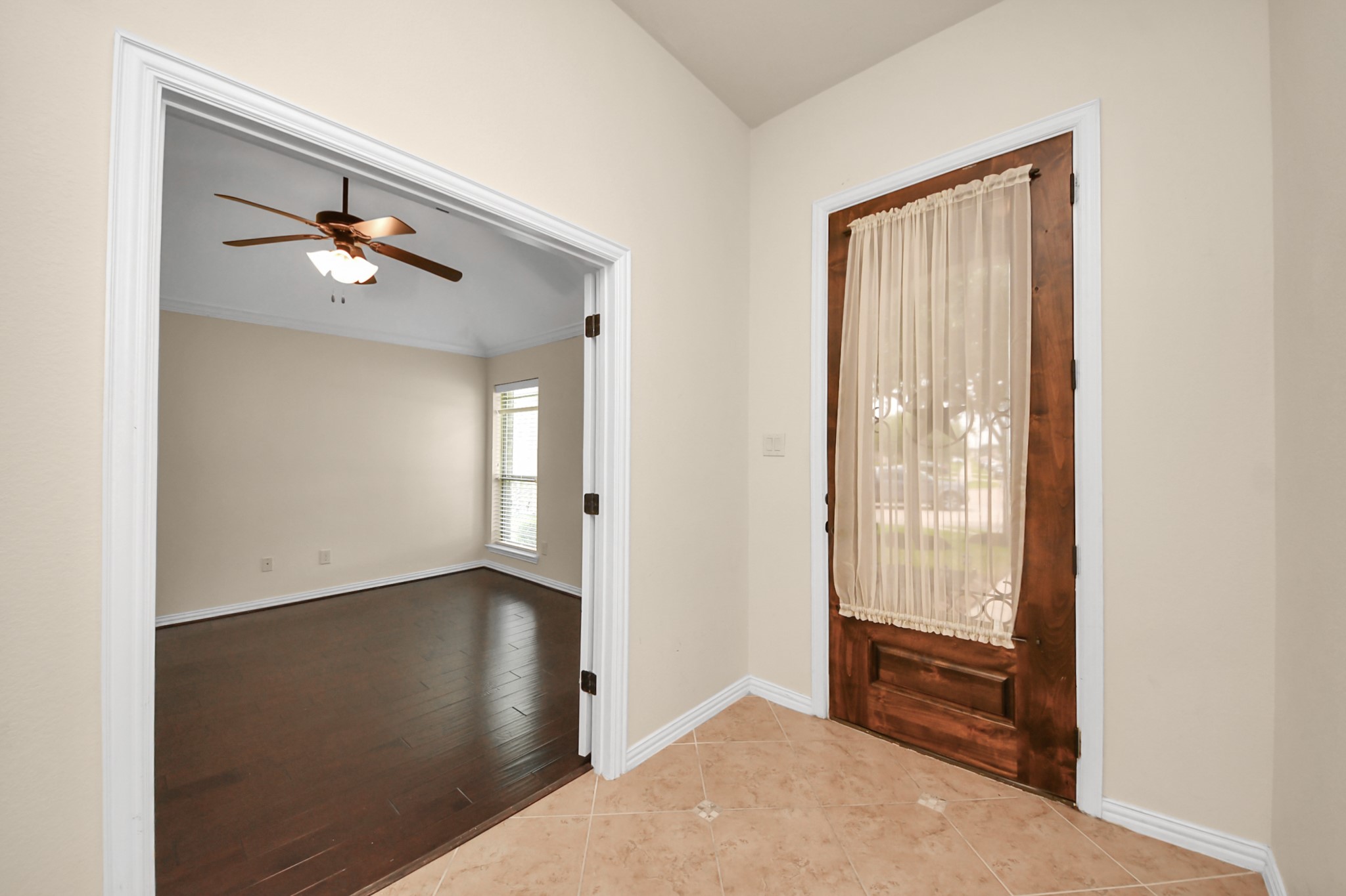 2527 Horned Owl Drive Property Photo 30