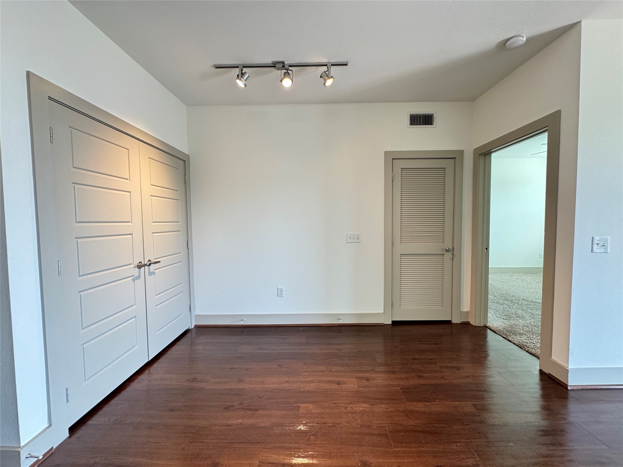 145 Heights Blvd 10b.447 Property Photo 4