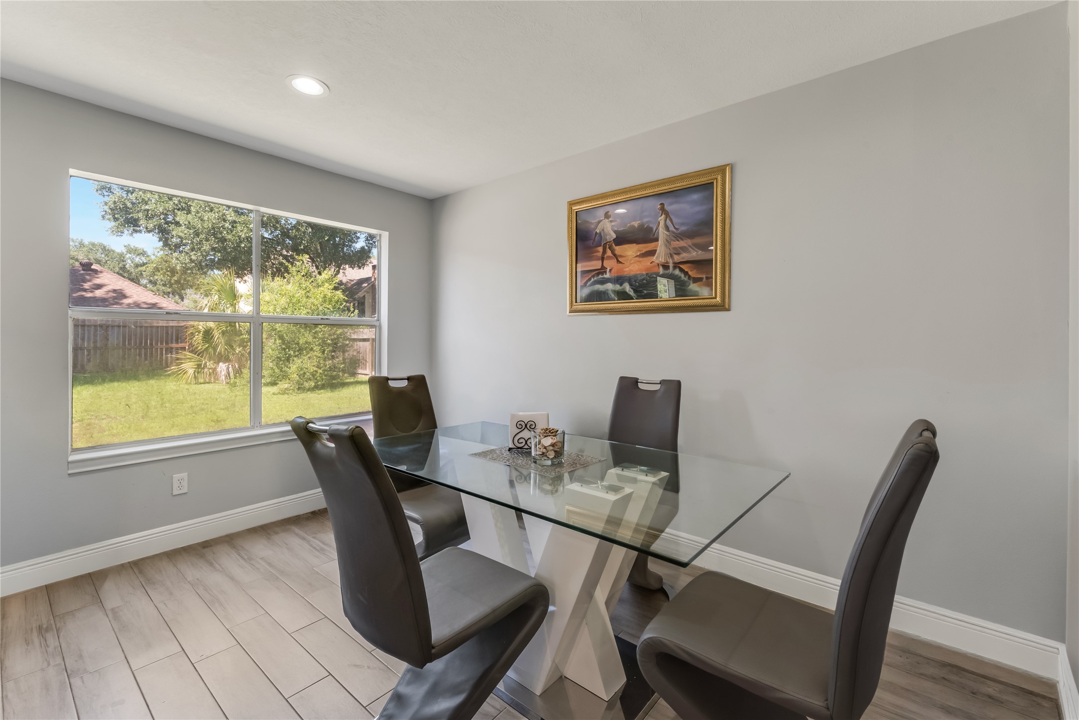 18318 Oakhampton Drive Property Photo 15
