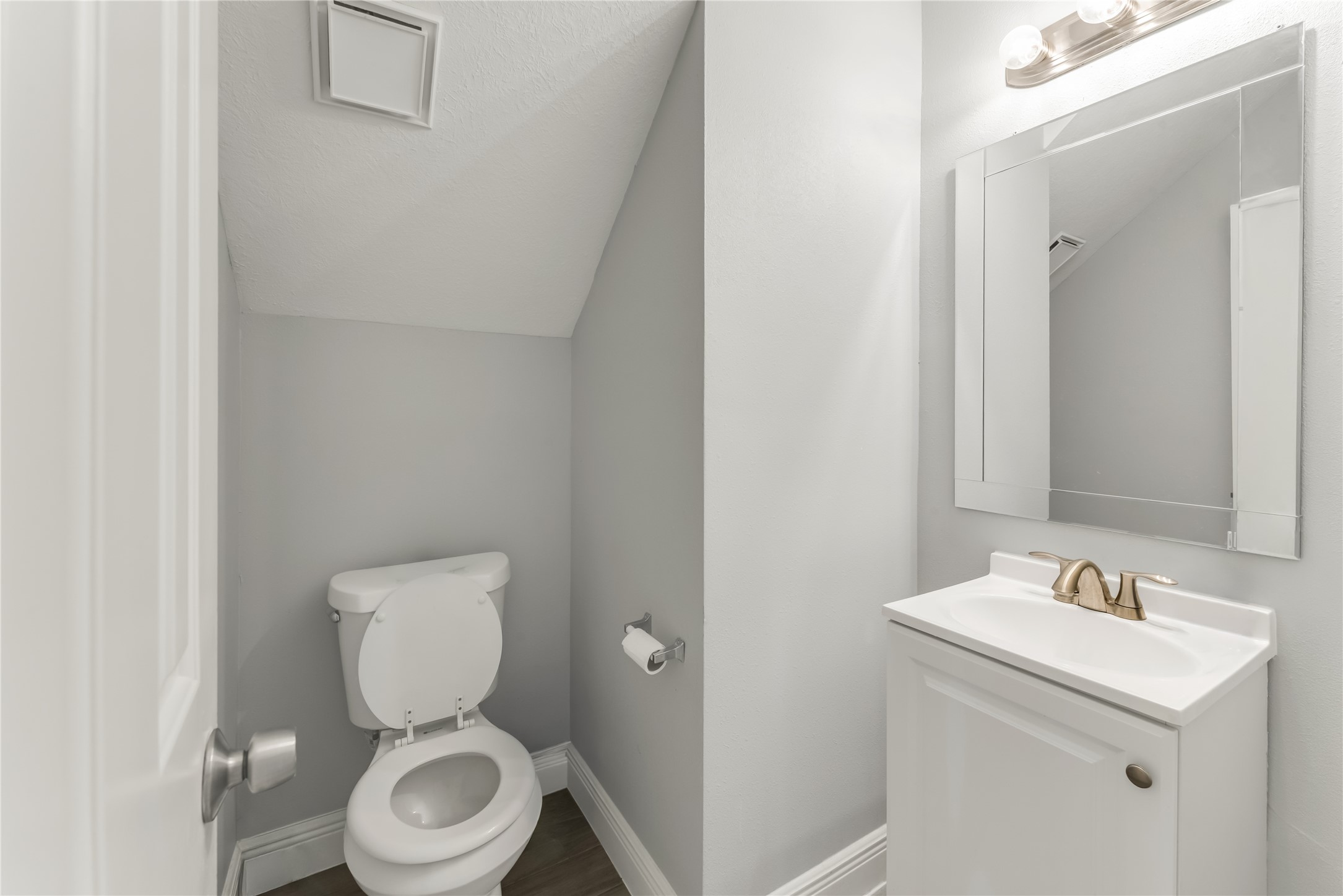 18318 Oakhampton Drive Property Photo 34