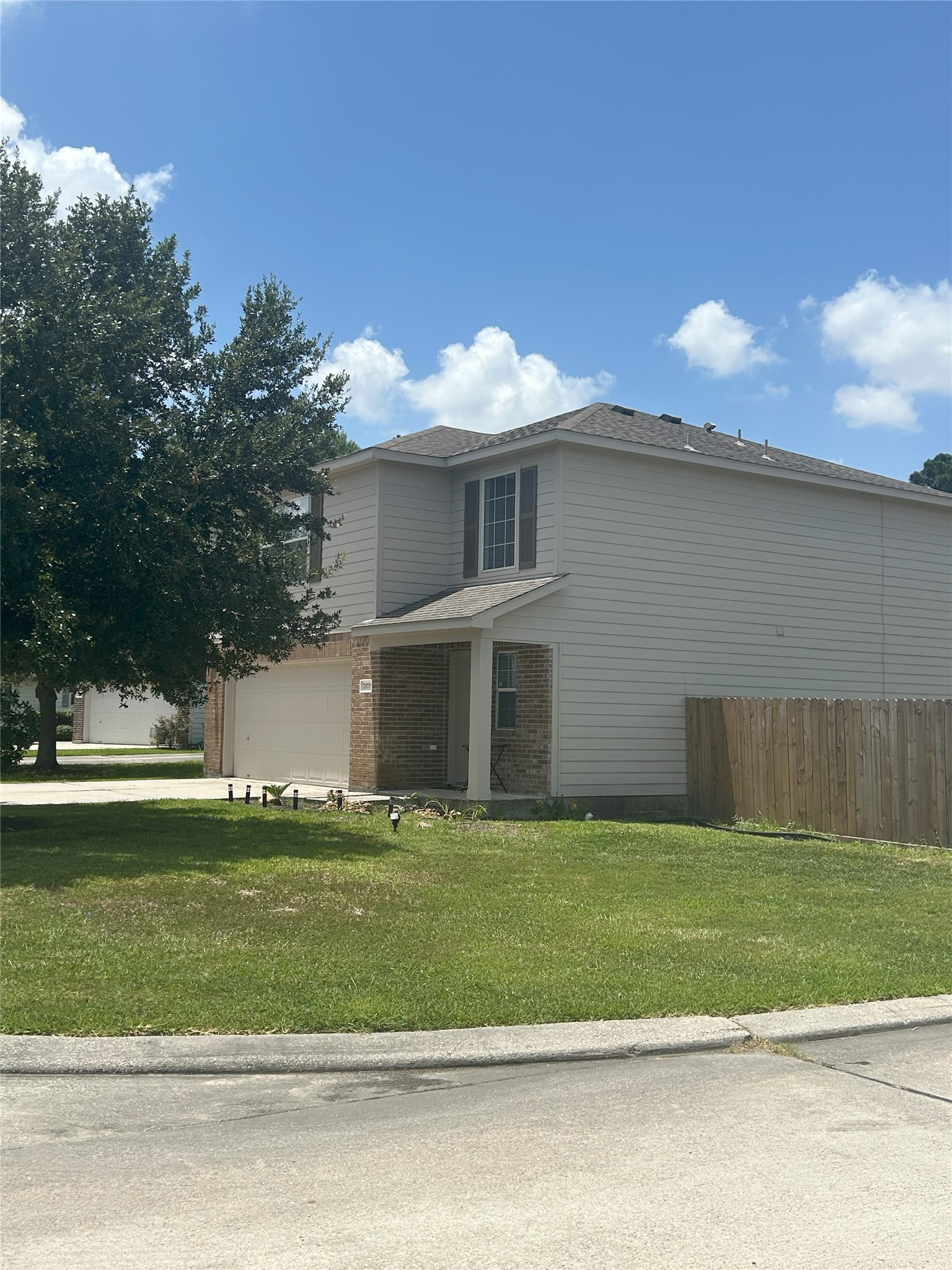28719 Leon River Court Property Photo 24