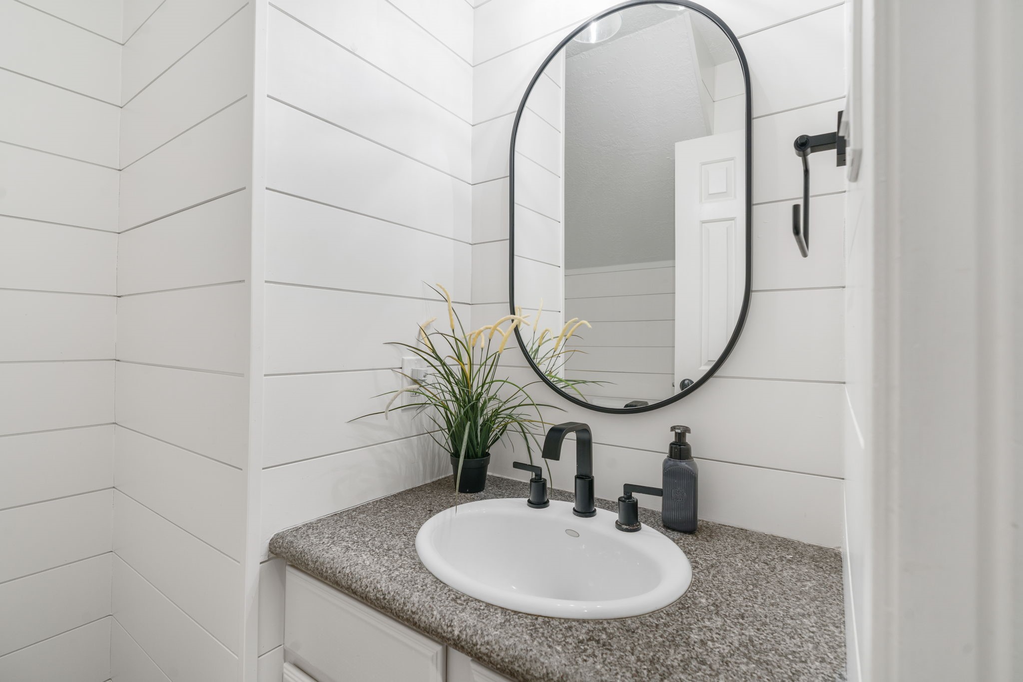 34 Smokestone Drive Property Photo 9