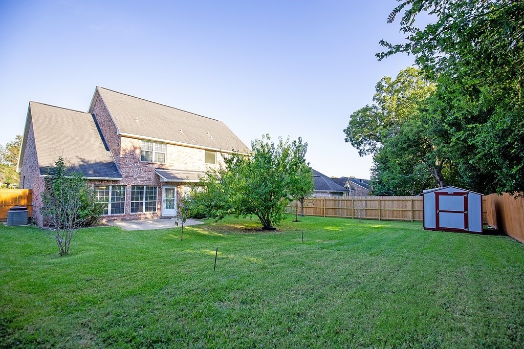 2905 Oakwood Drive Property Photo 6