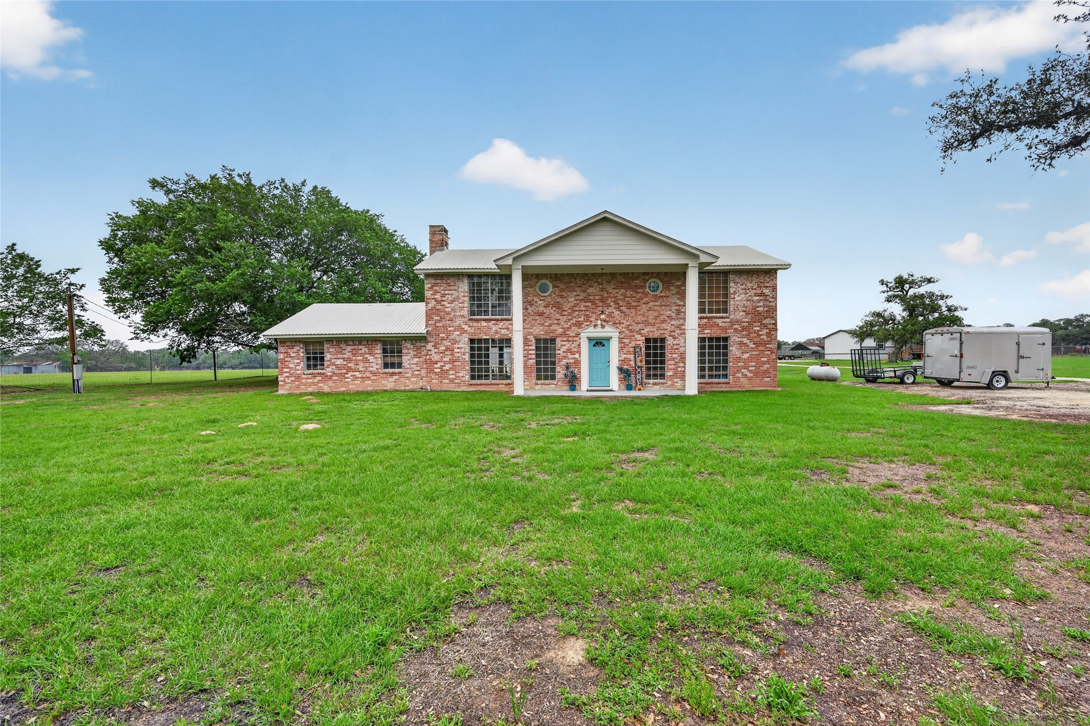 6072 County Road 122 Property Photo 1