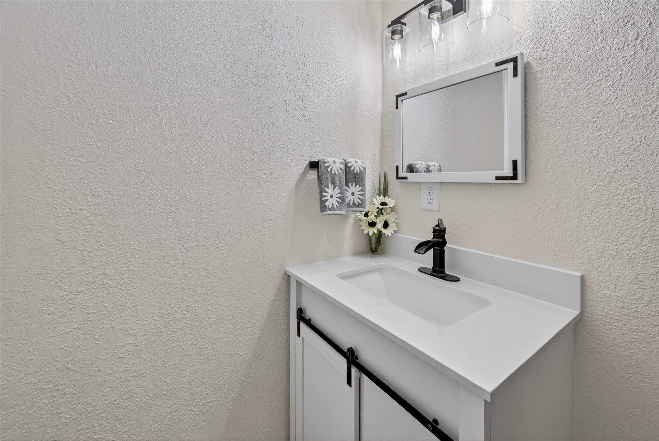 6072 County Road 122 Property Photo 16