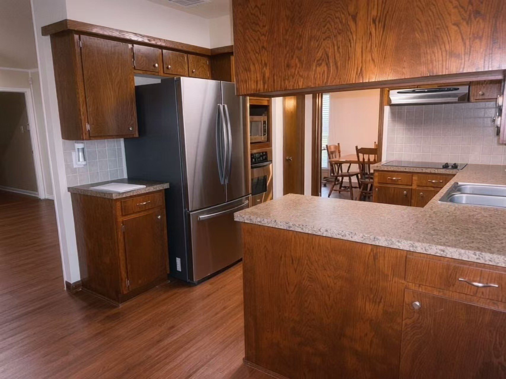 9303 Sharpview Drive Property Photo 5