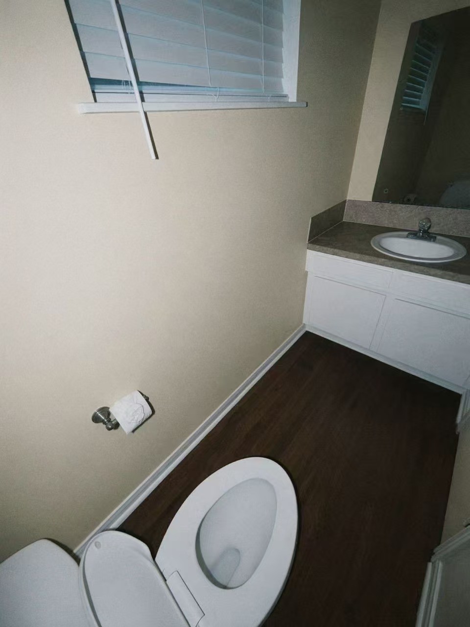 9303 Sharpview Drive Property Photo 11