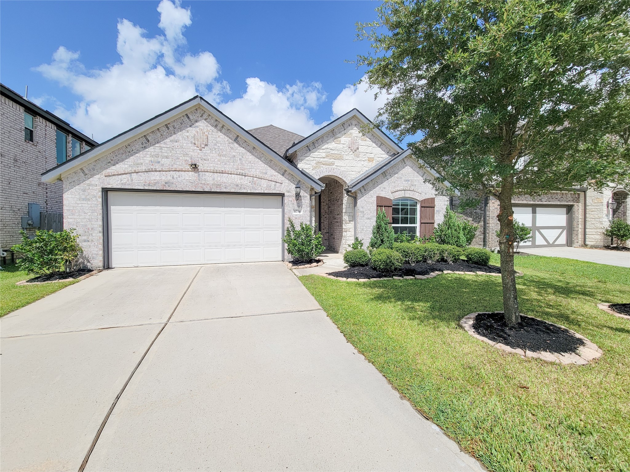 4034 Palmer Meadow Court Property Photo 2