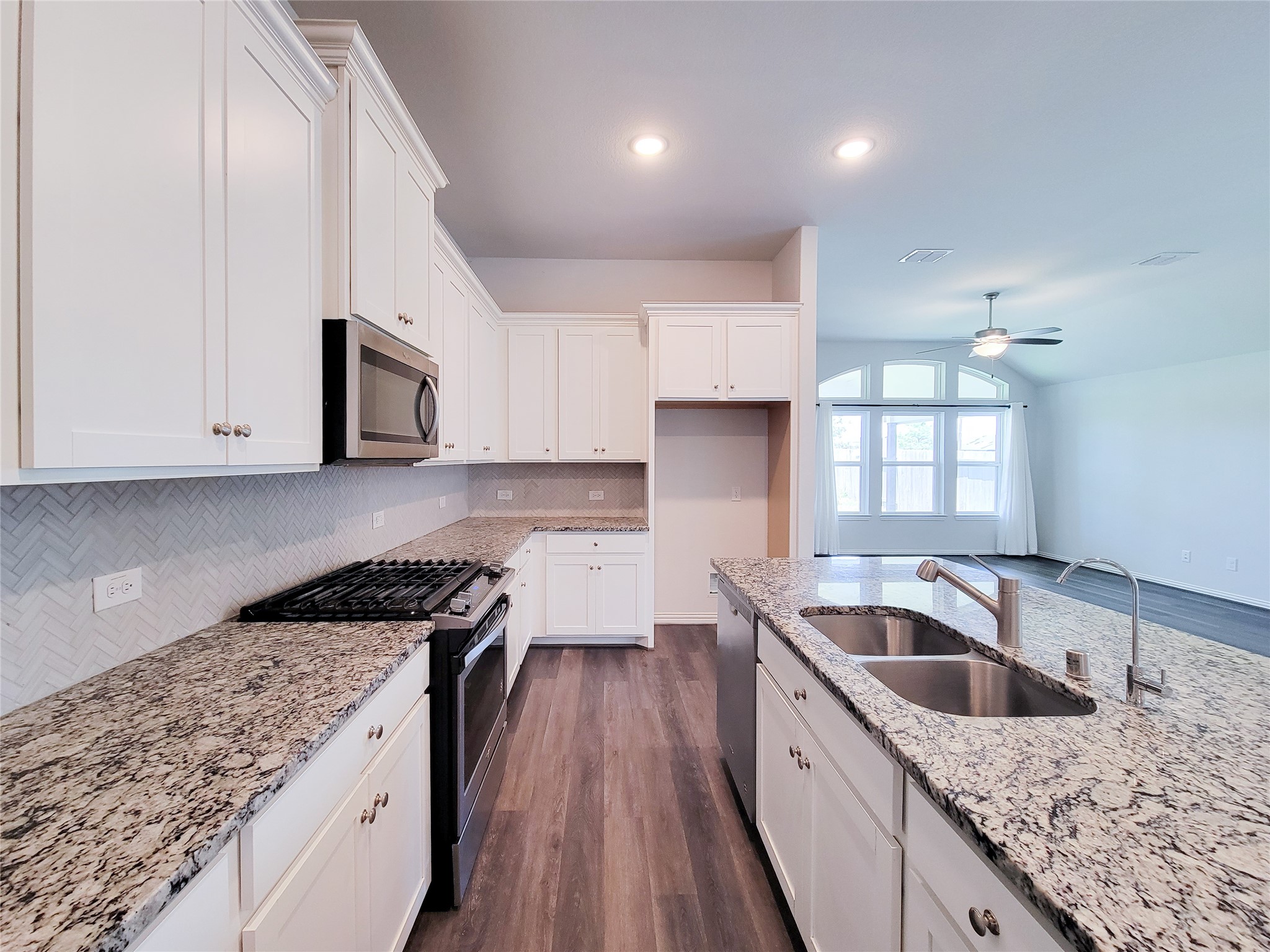 4034 Palmer Meadow Court Property Photo 16
