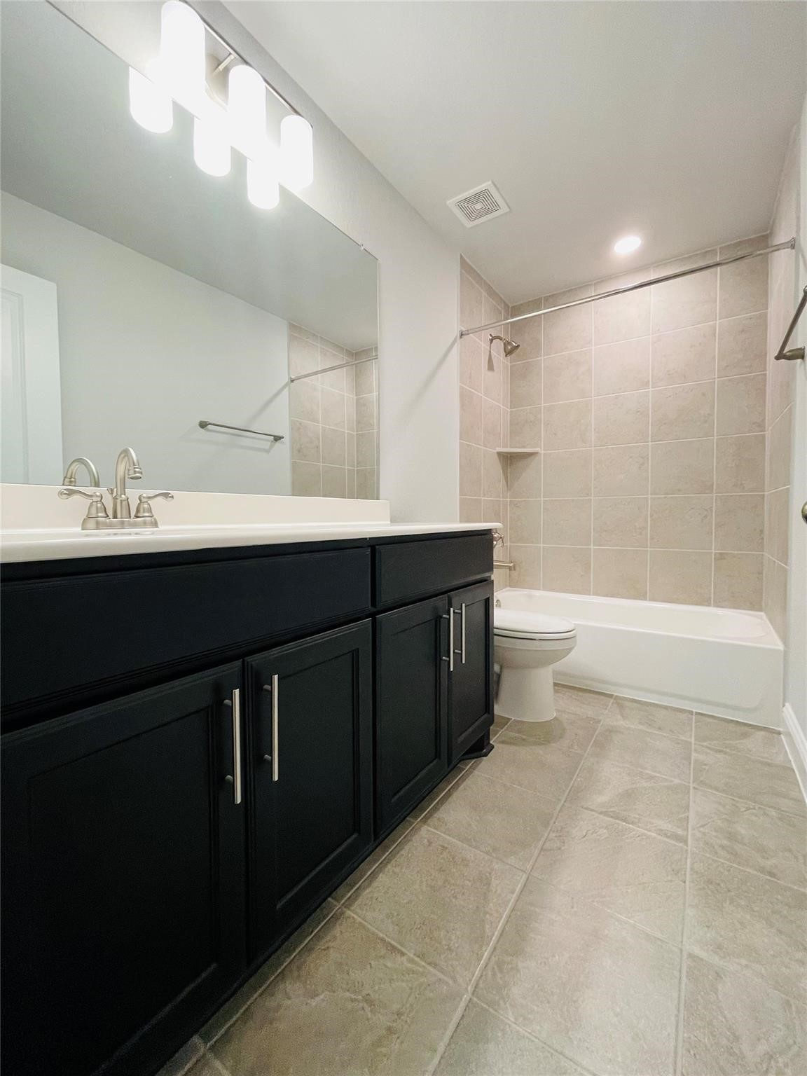633 Cape Capri Drive Property Photo 17