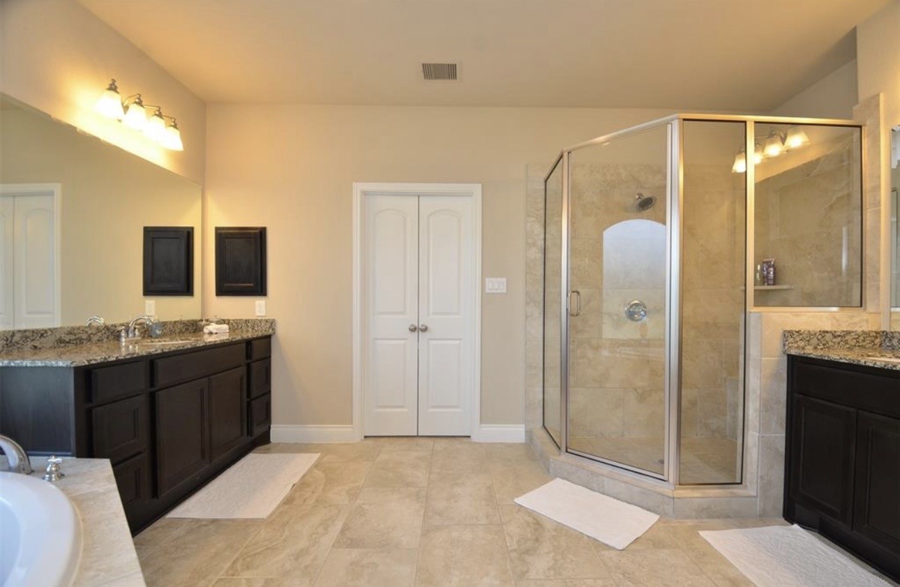 9515 Scanlan Heights Lane Property Photo 15