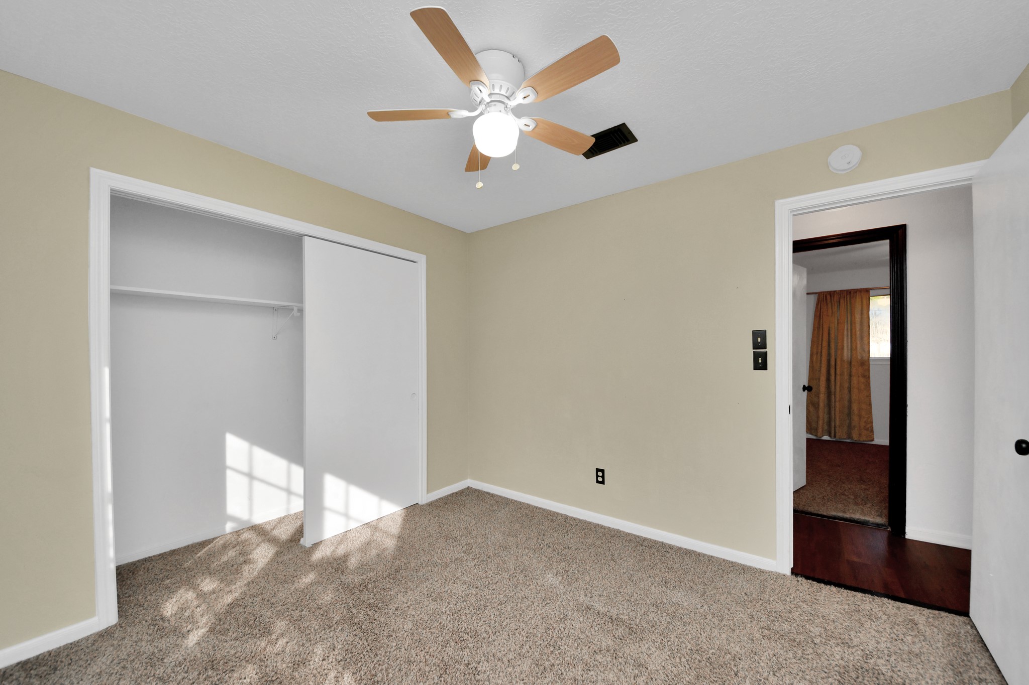 10214 Waving Fields Drive Property Photo 31