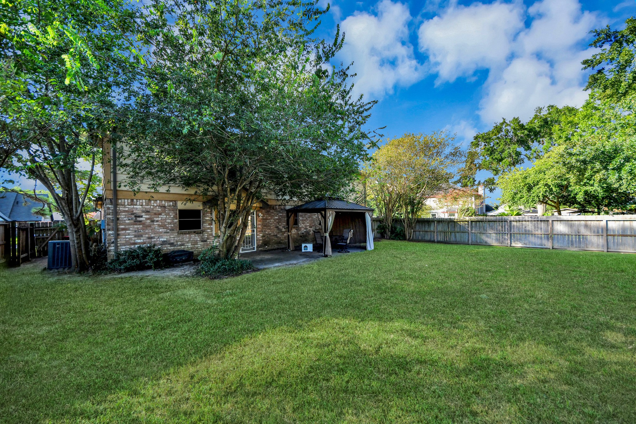 10214 Waving Fields Drive Property Photo 36