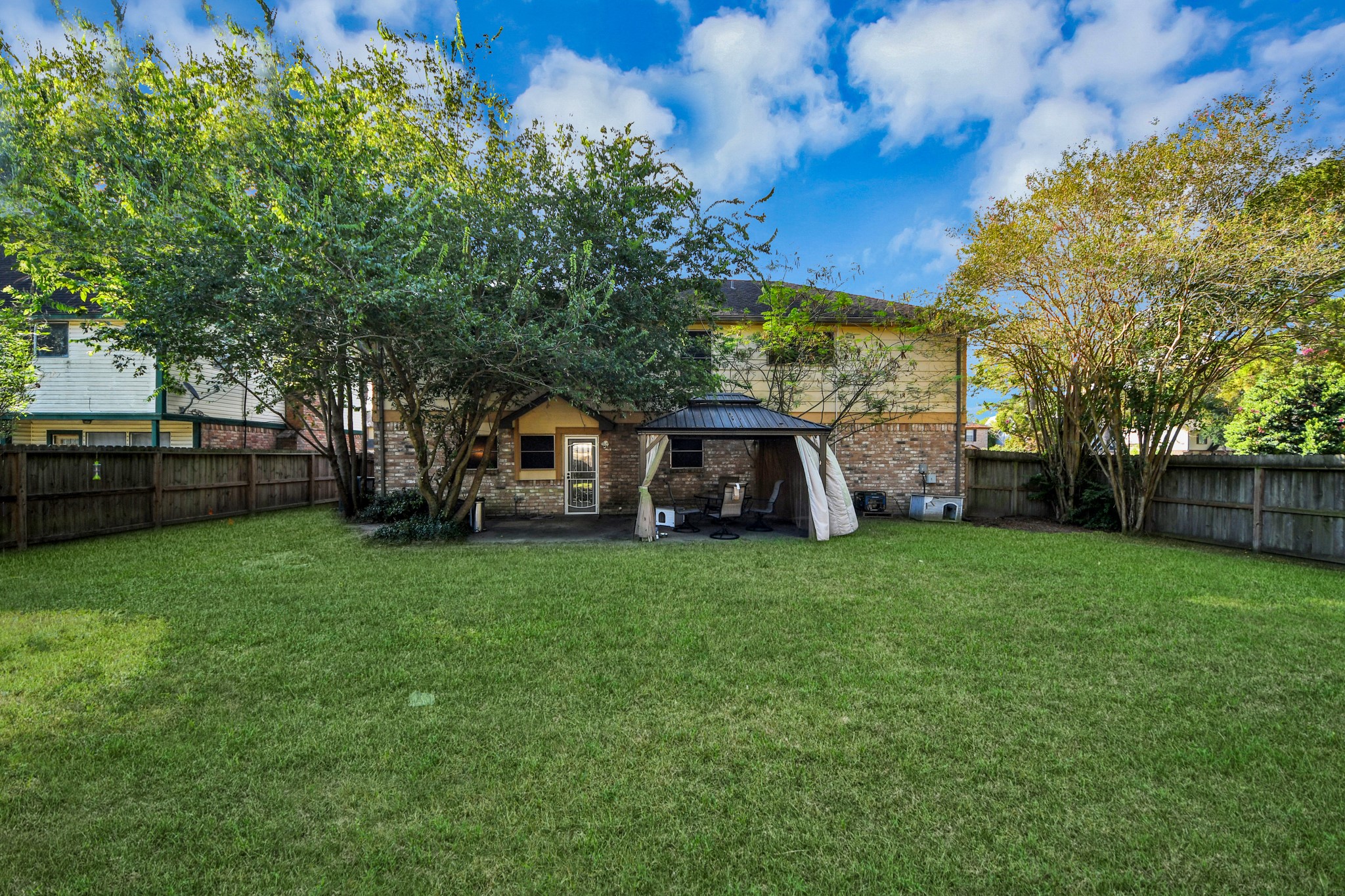 10214 Waving Fields Drive Property Photo 38
