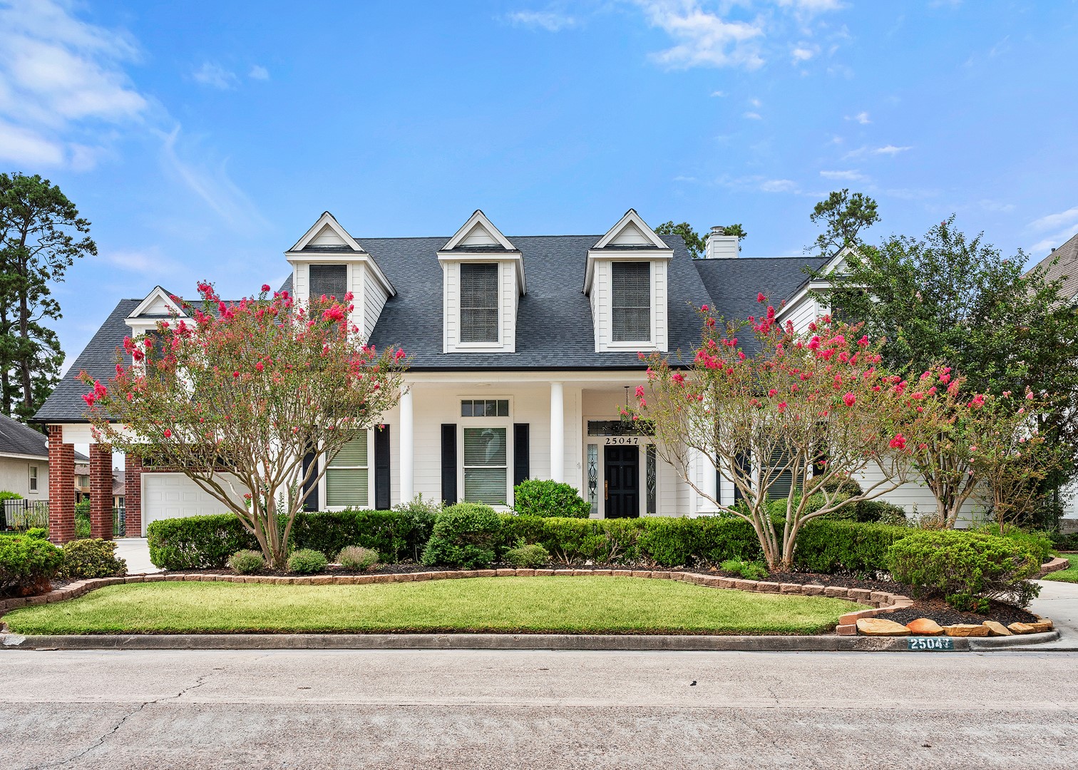 25047 Northampton Forest Drive Property Photo 1
