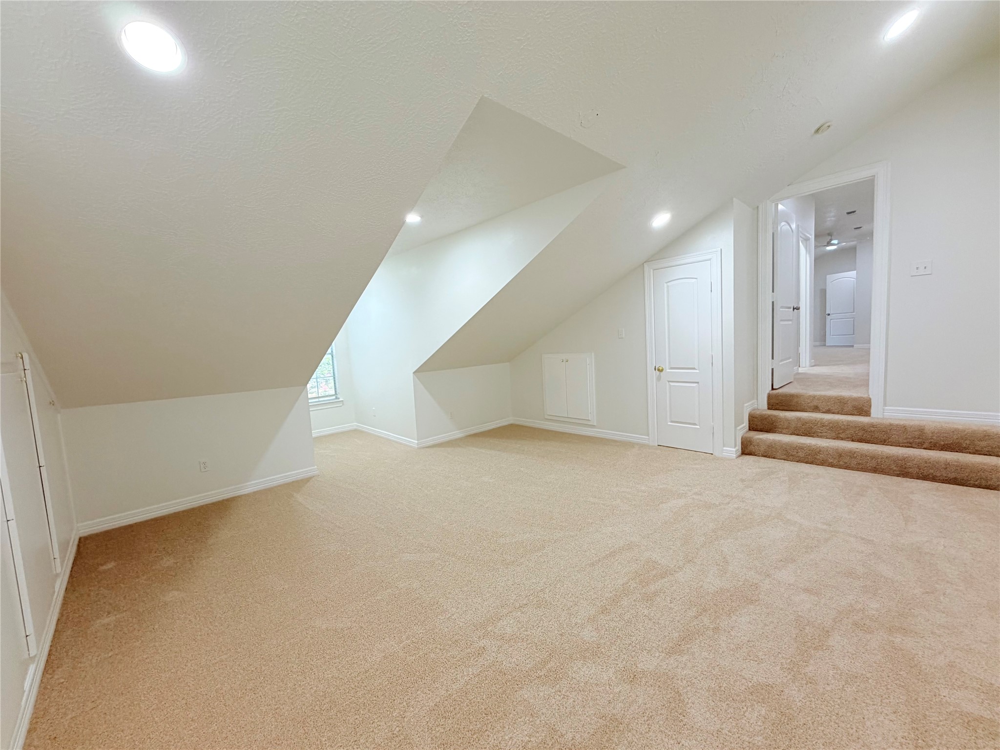 25047 Northampton Forest Drive Property Photo 33