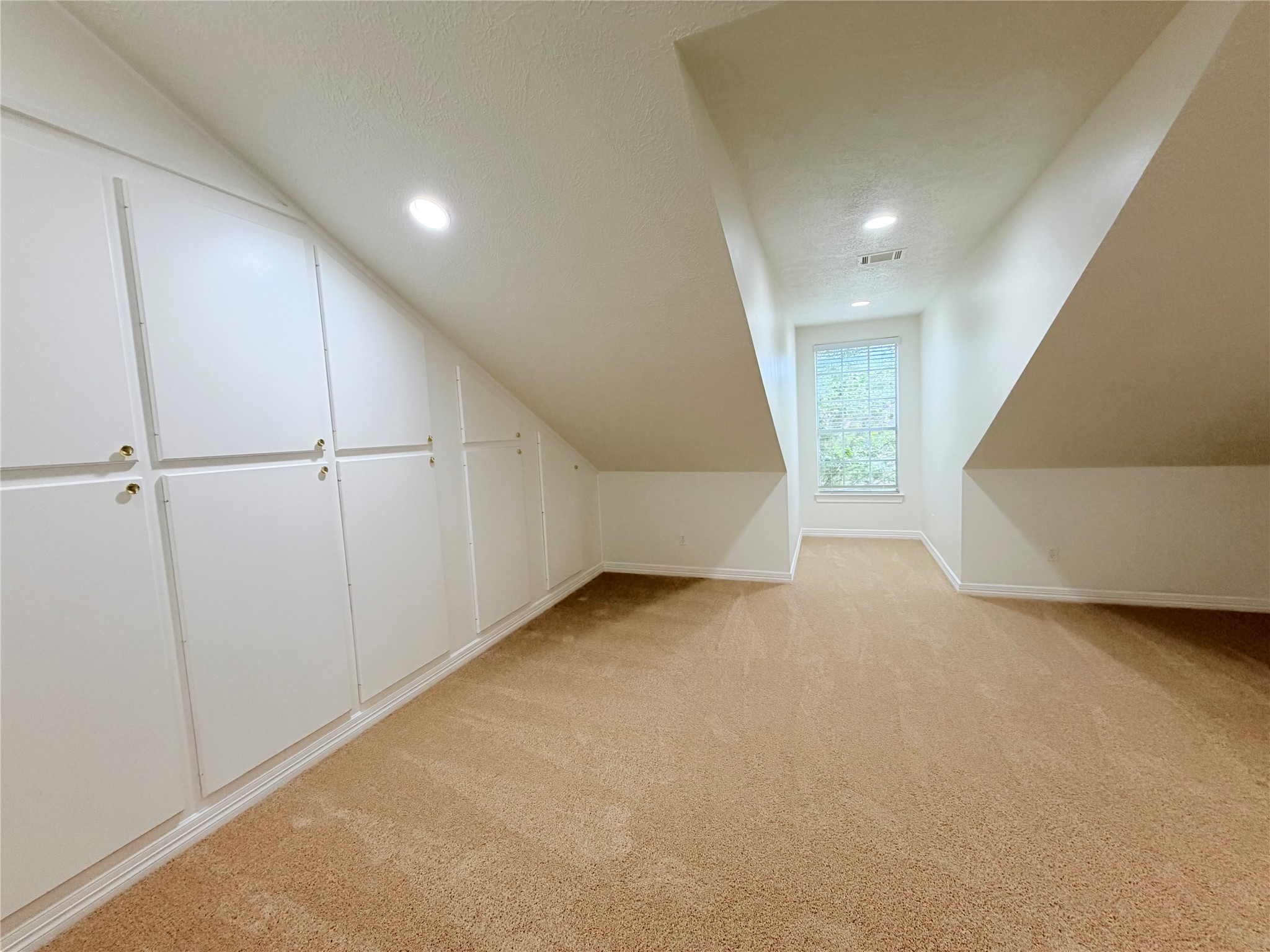 25047 Northampton Forest Drive Property Photo 34