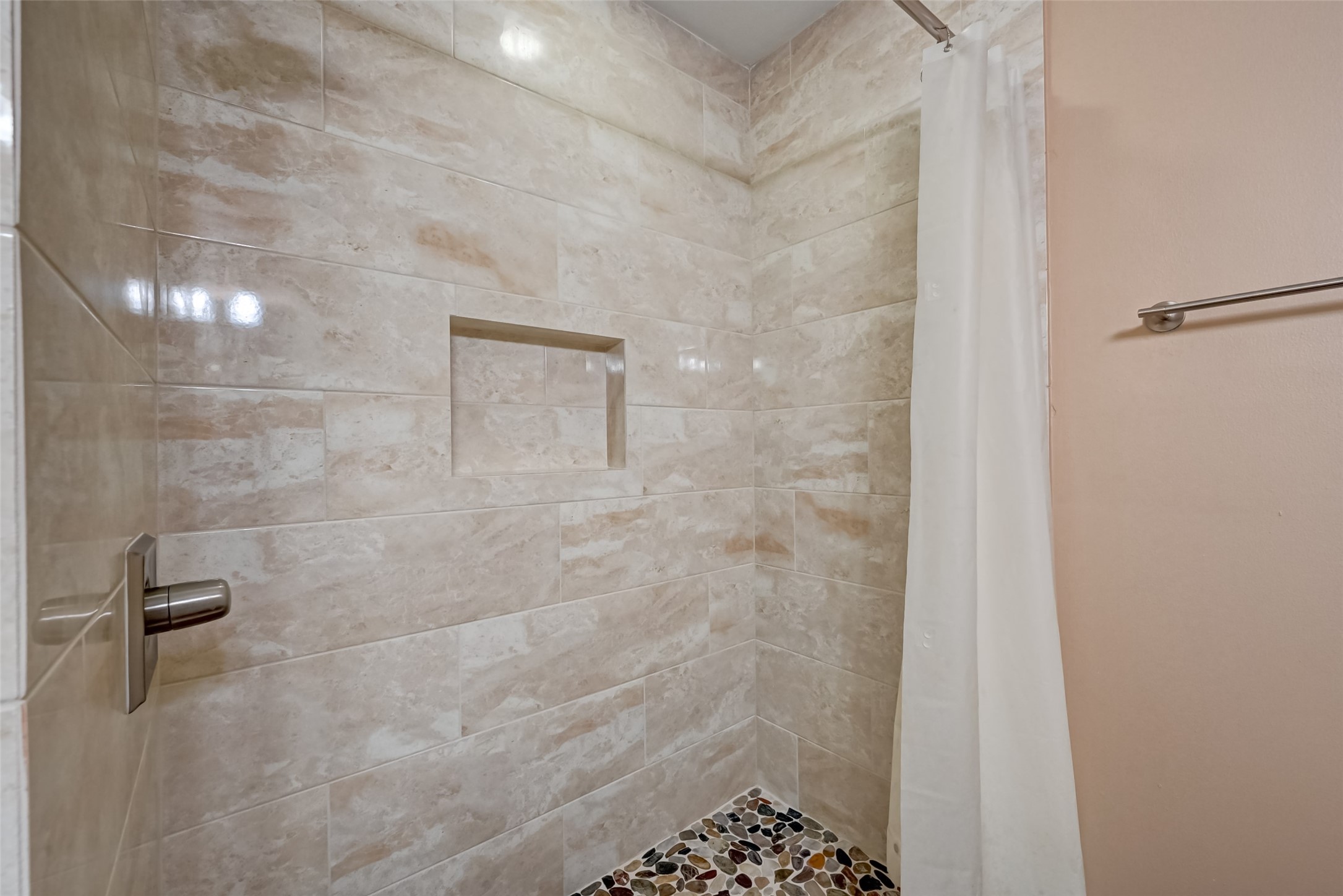 1902 Sedgie Drive Property Photo 14