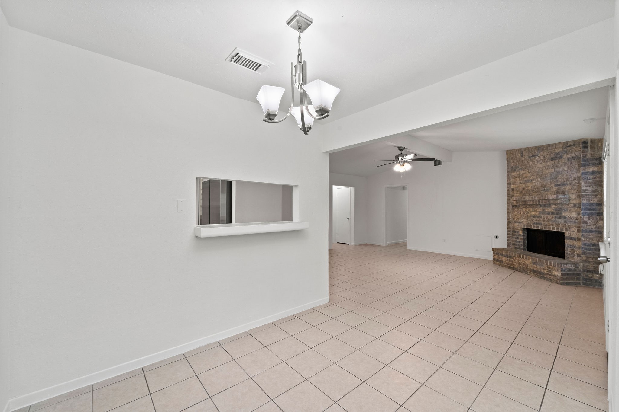 3 W Woodtimber Court Property Photo 10