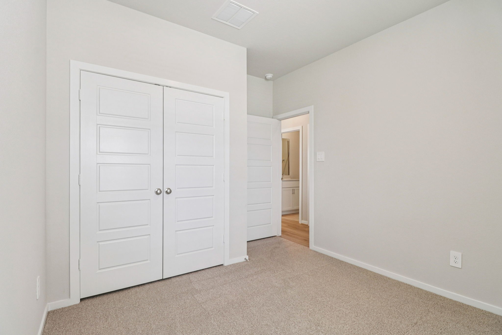 18601 Timber Glen Court Property Photo 19