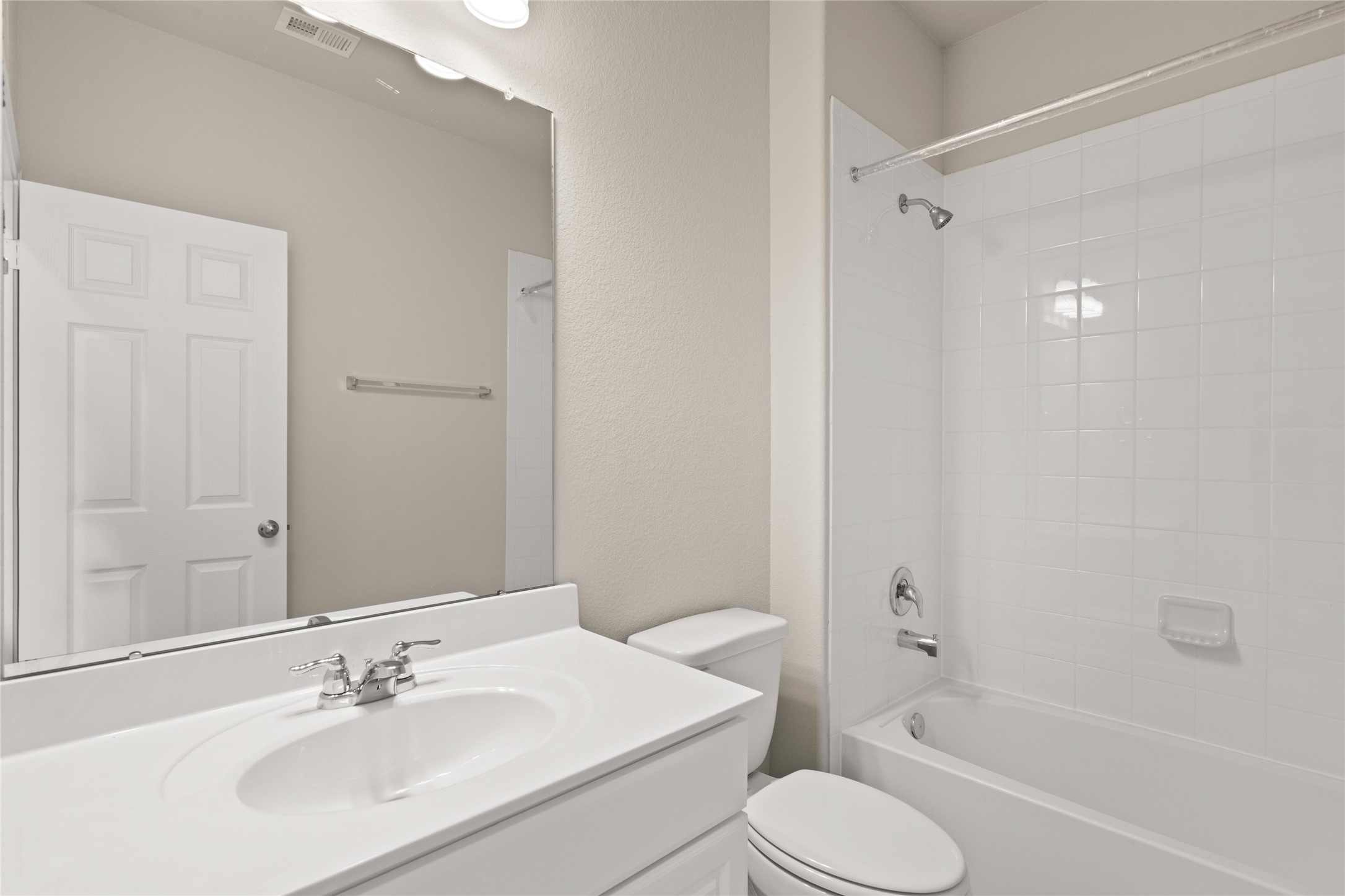 15806 Juniper Elm Court Property Photo 7