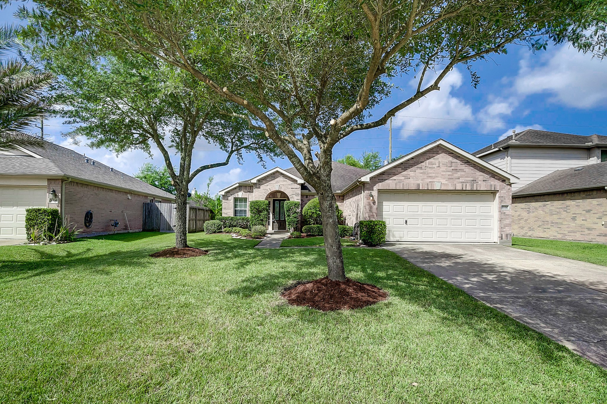 5506 Gable Meadows Drive Property Photo 1