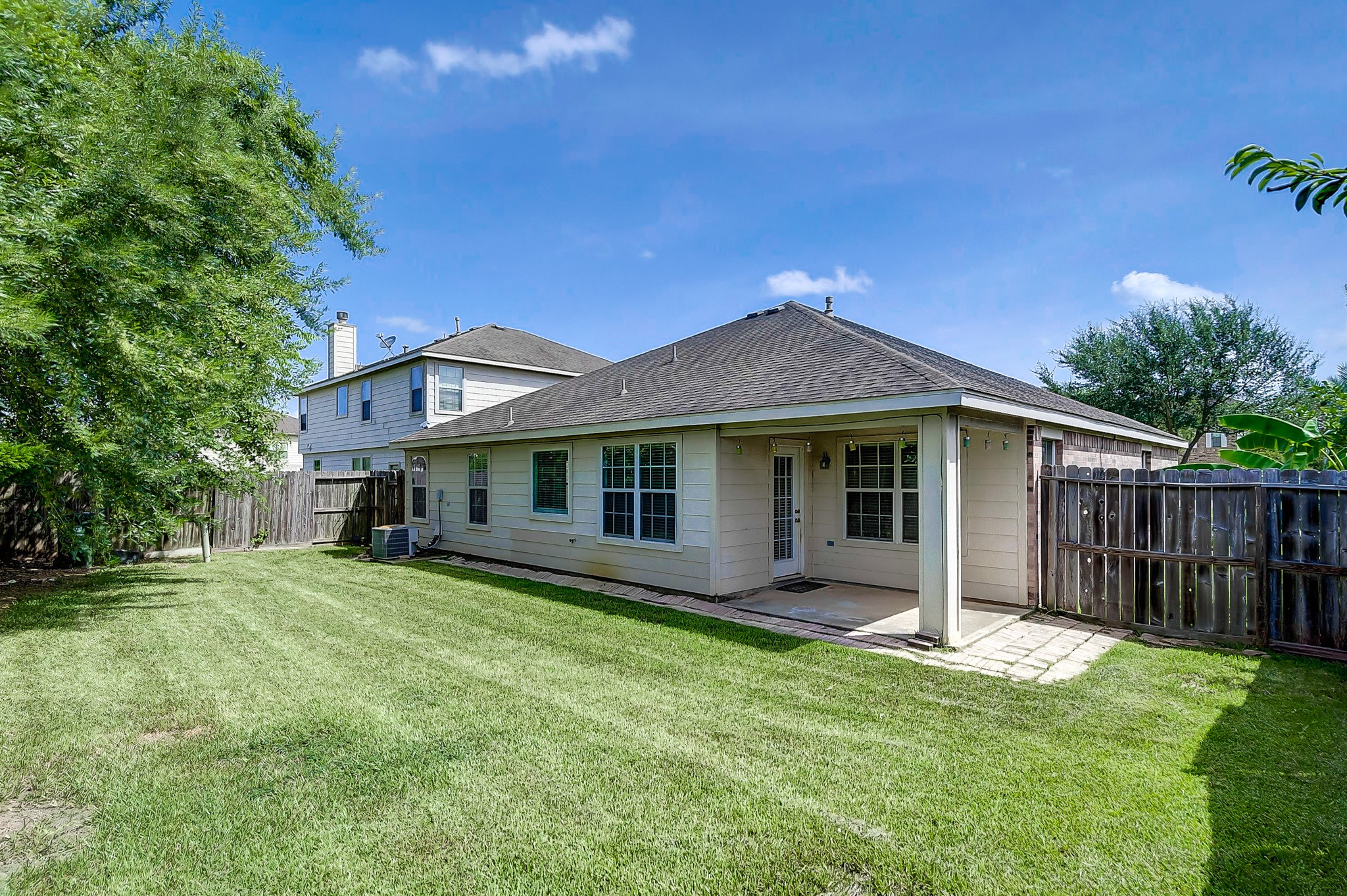 5506 Gable Meadows Drive Property Photo 24