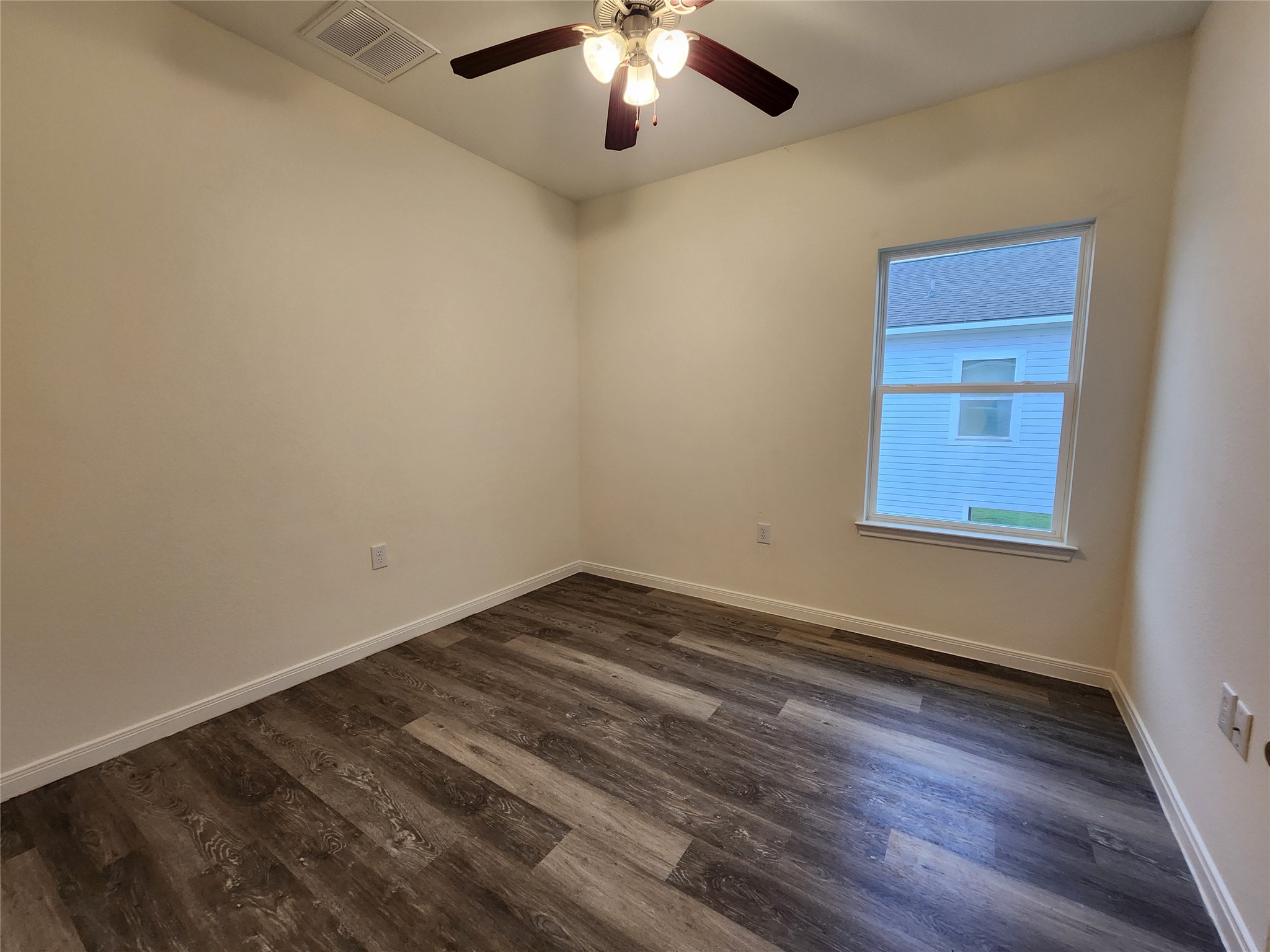 6202 White Oak Drive Property Photo 8