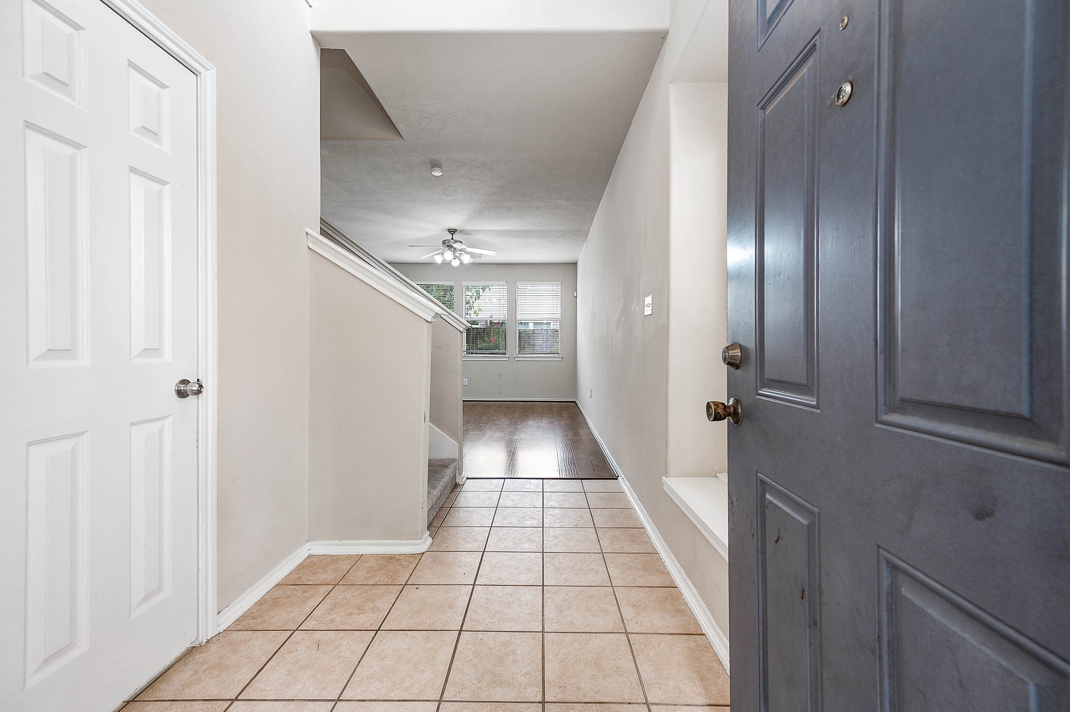 12415 Oriole Lake Way Property Photo 6