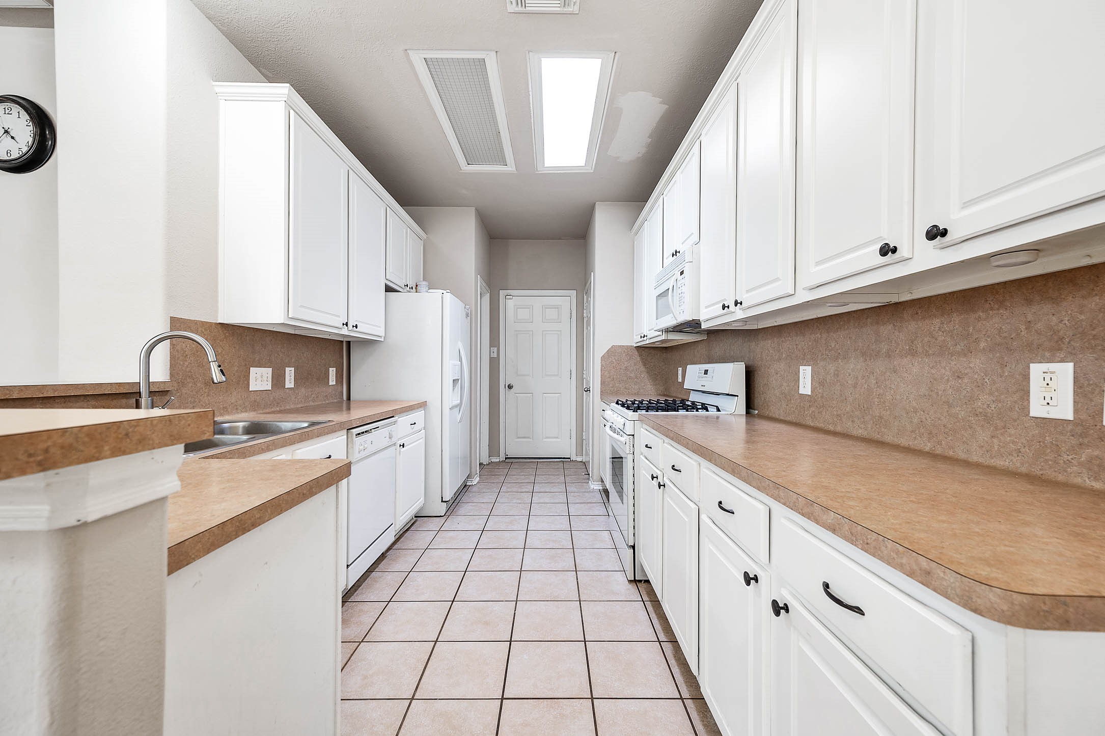 12415 Oriole Lake Way Property Photo 11