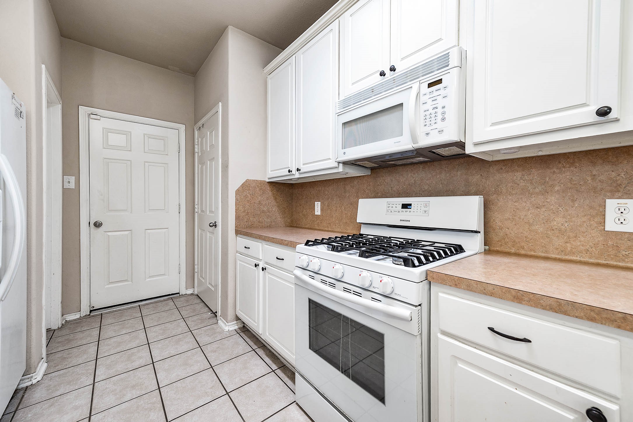 12415 Oriole Lake Way Property Photo 14