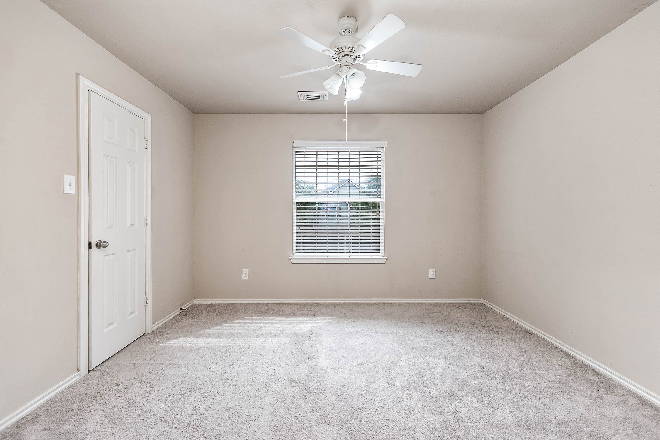 12415 Oriole Lake Way Property Photo 19