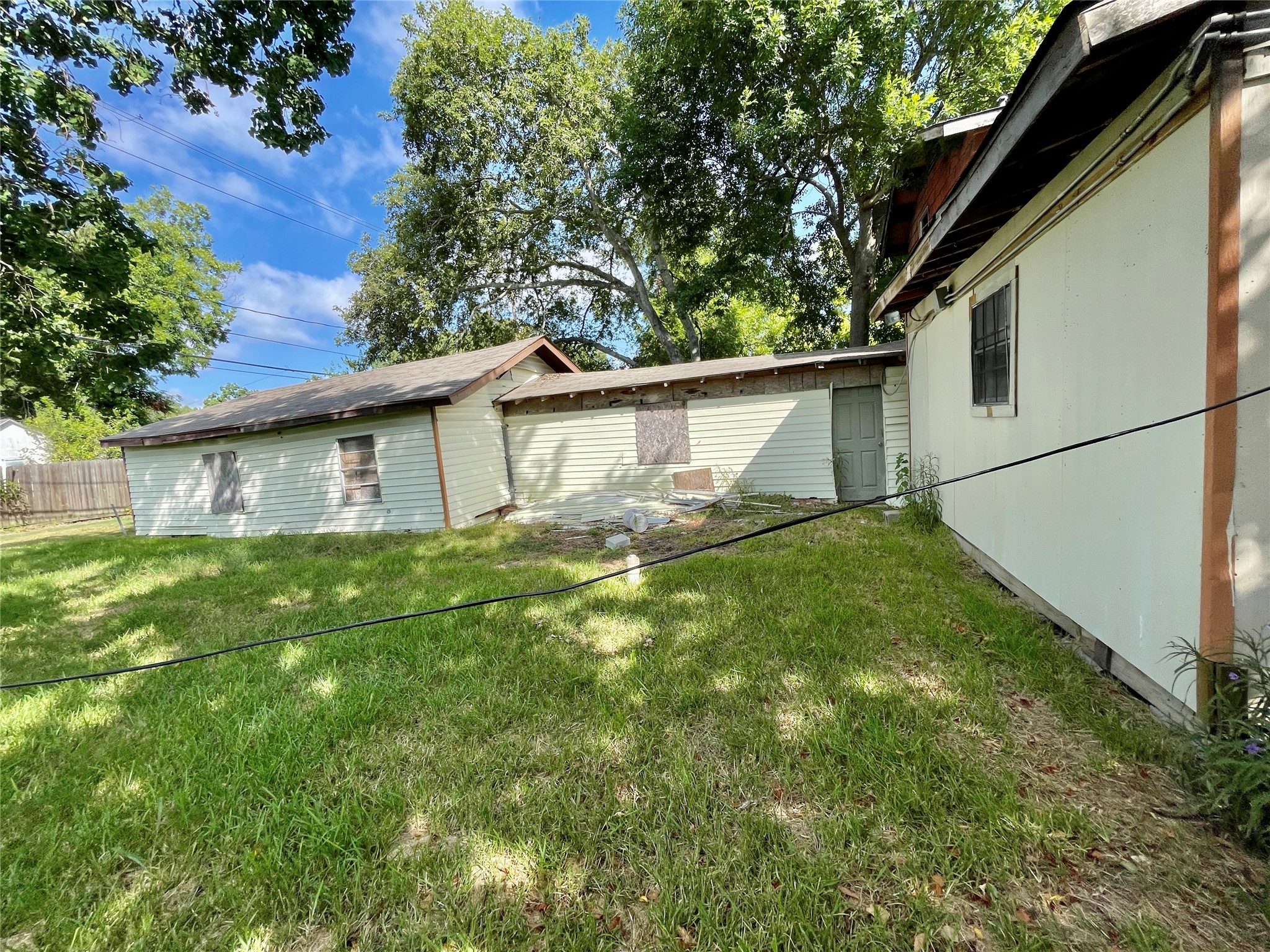 518 S Kansas Street Property Photo 22