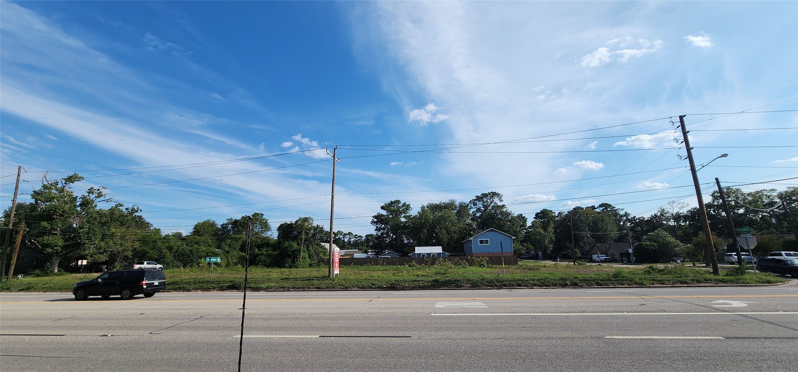 225 Loop 336 West Property Photo 1