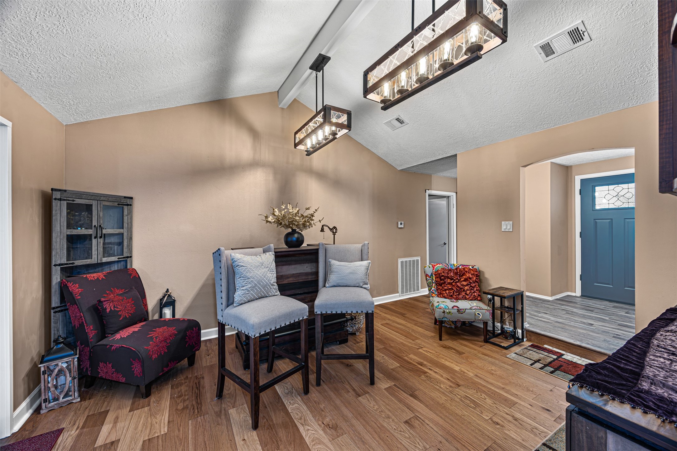 5406 Hazel Street Property Photo 5