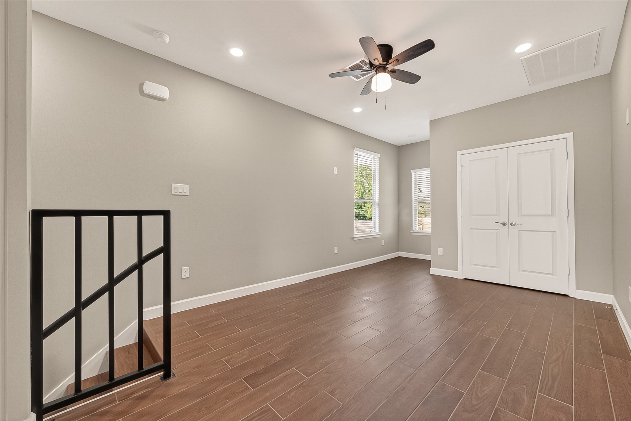 8321 Coma Street Property Photo 6