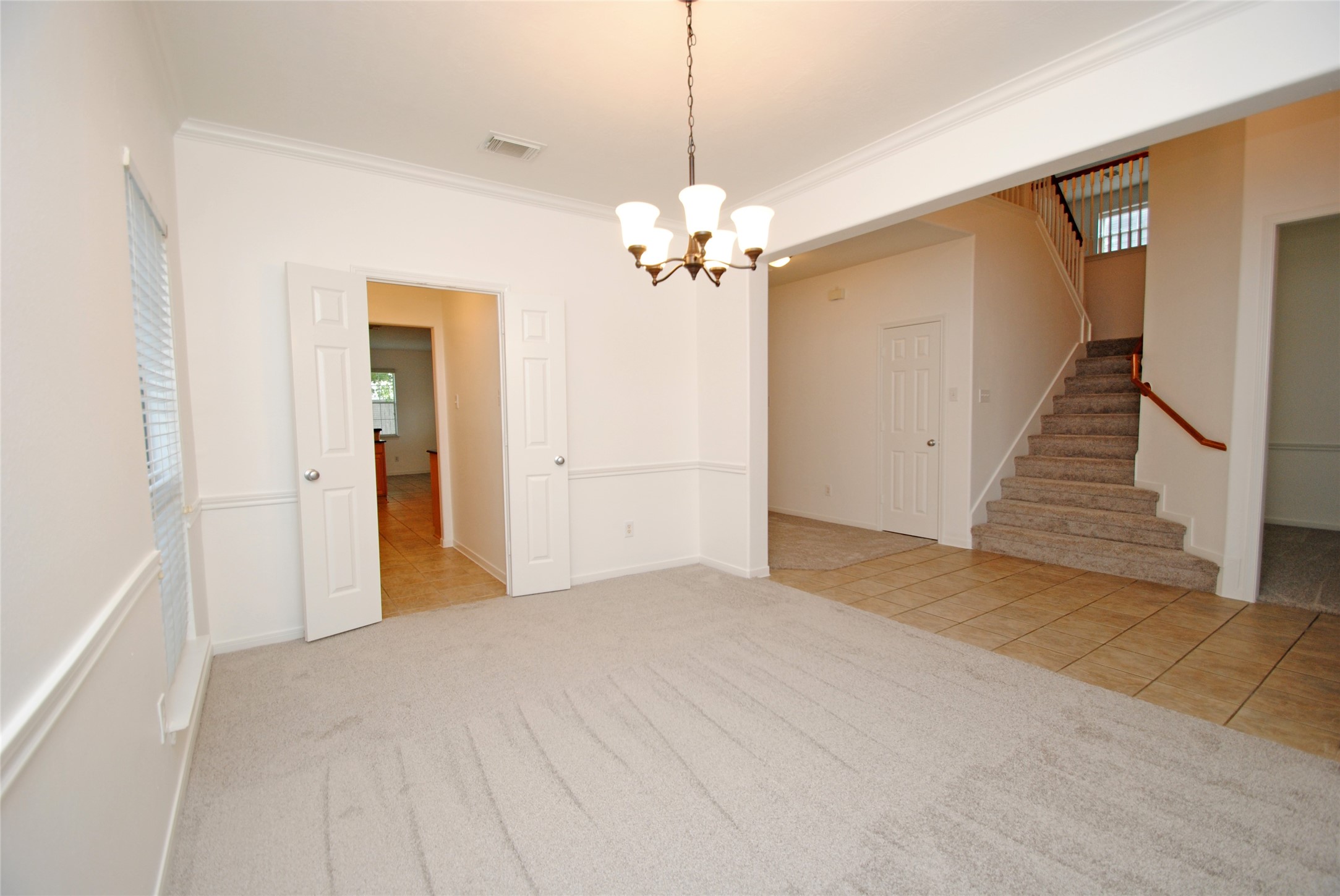 6123 Baron Hill Lane Property Photo 5