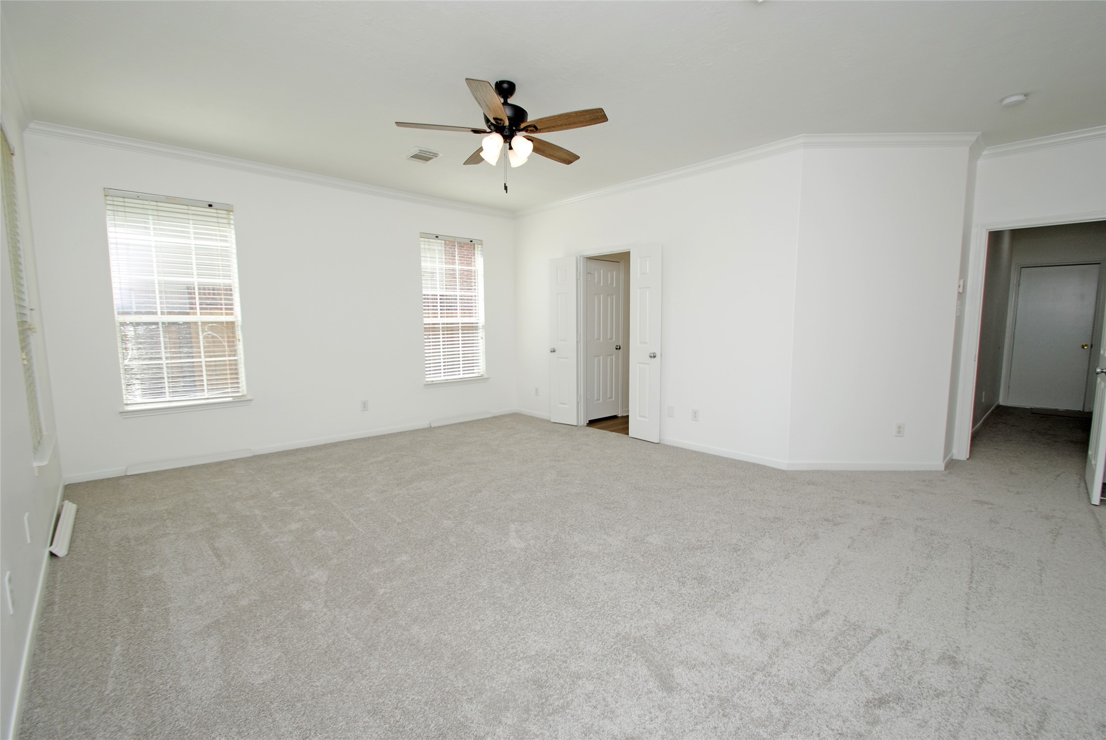 6123 Baron Hill Lane Property Photo 18