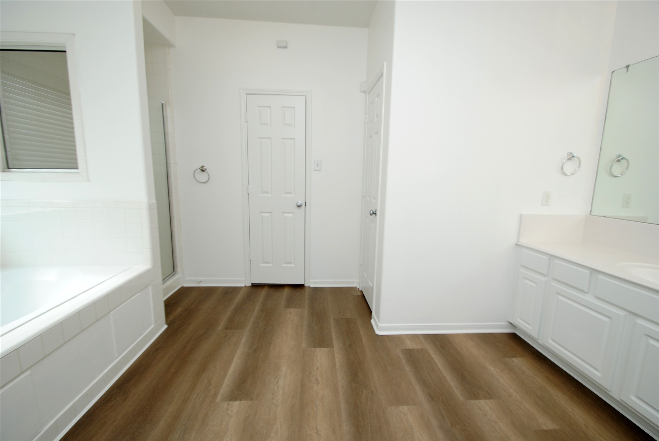 6123 Baron Hill Lane Property Photo 23