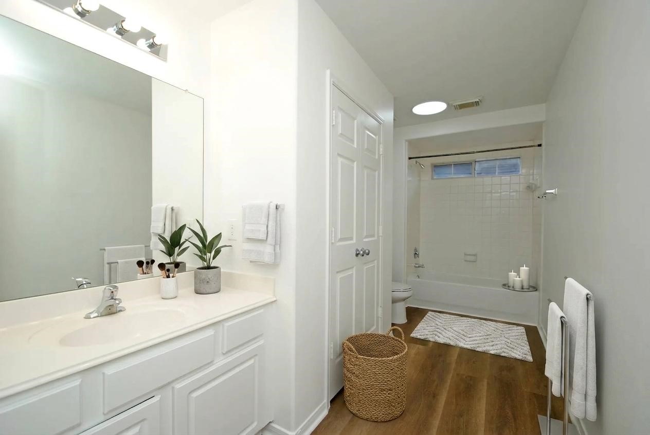 6123 Baron Hill Lane Property Photo 32