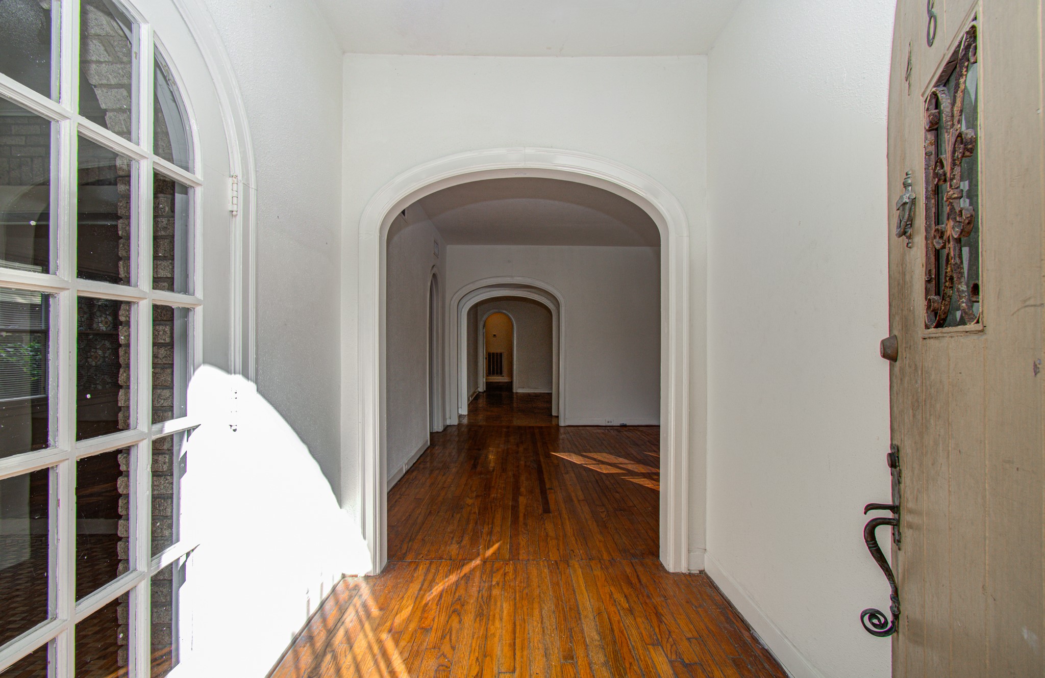 4802 La Branch Street Property Photo 8