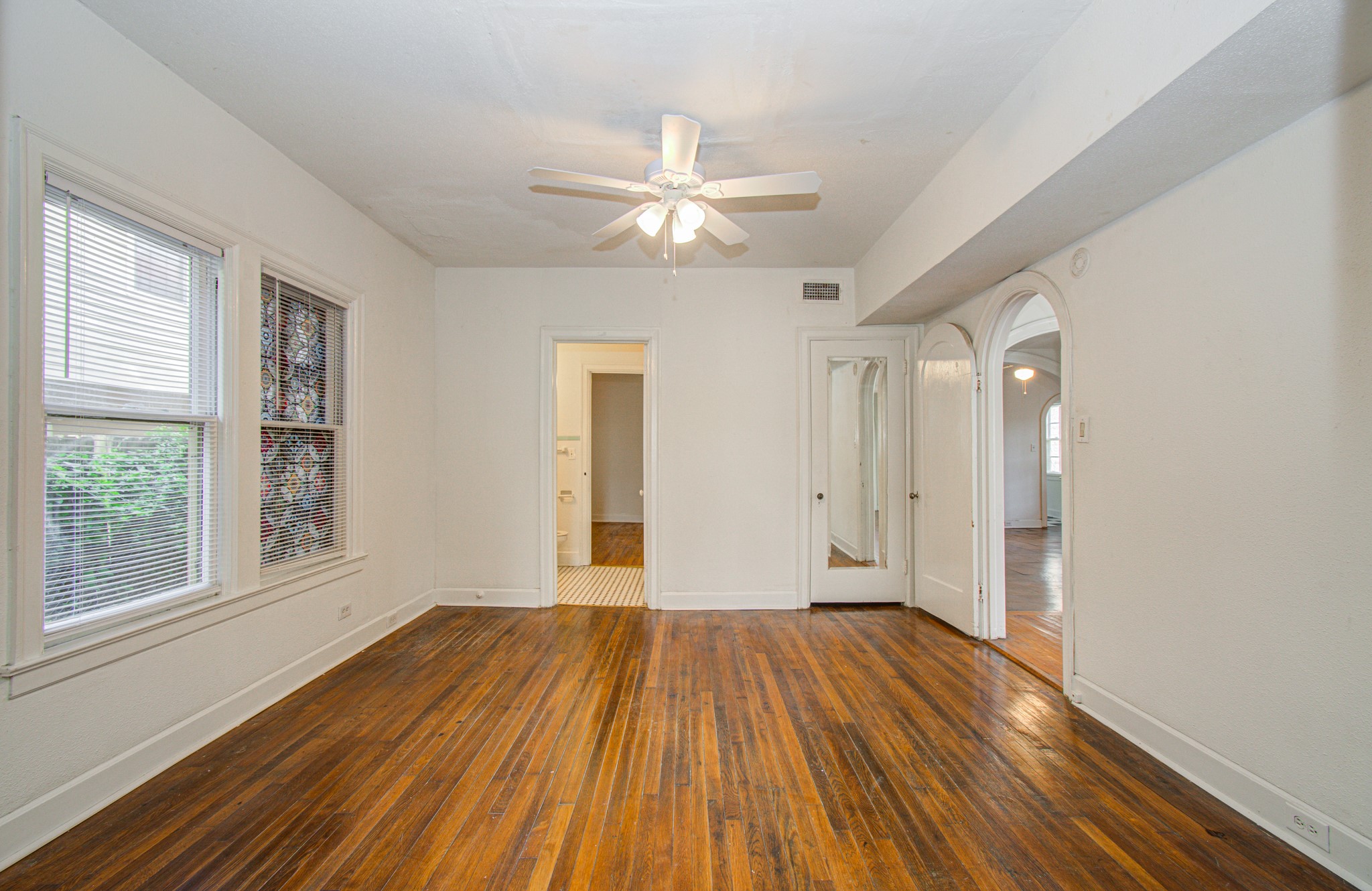4802 La Branch Street Property Photo 15