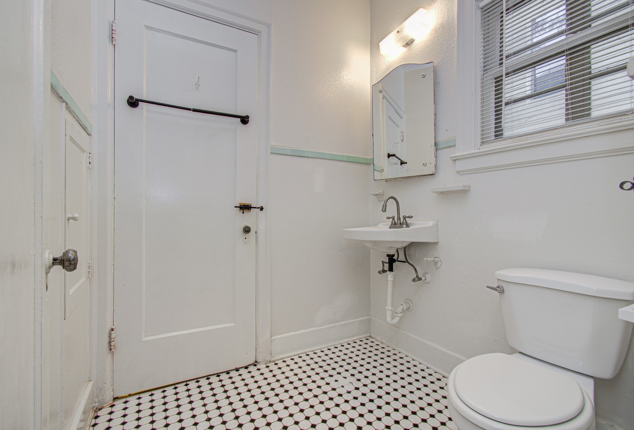 4802 La Branch Street Property Photo 19