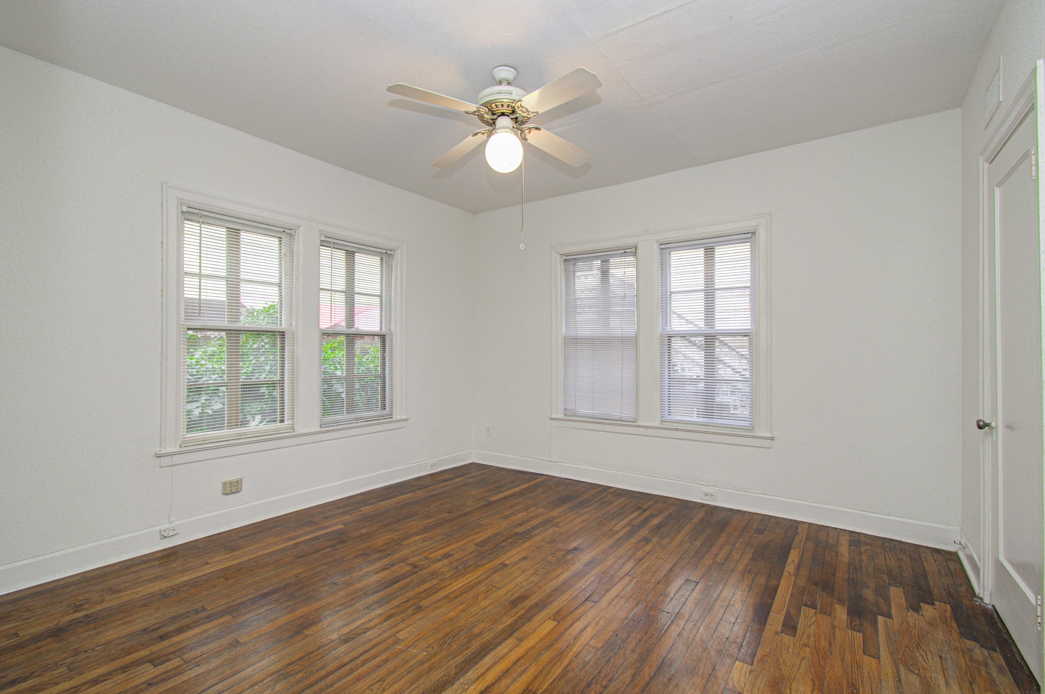 4802 La Branch Street Property Photo 24