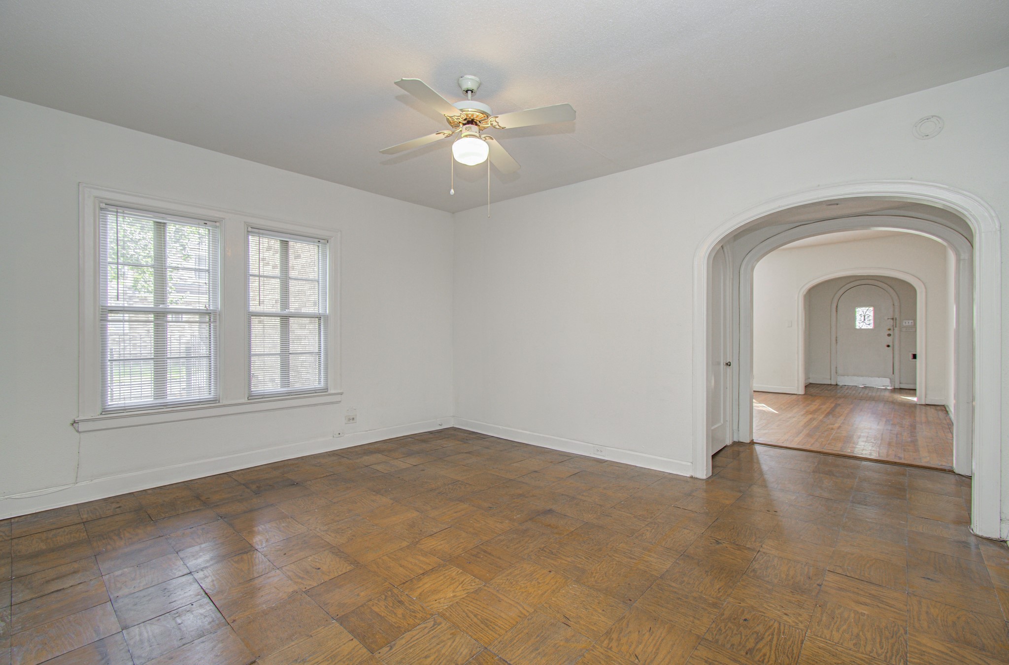 4802 La Branch Street Property Photo 29